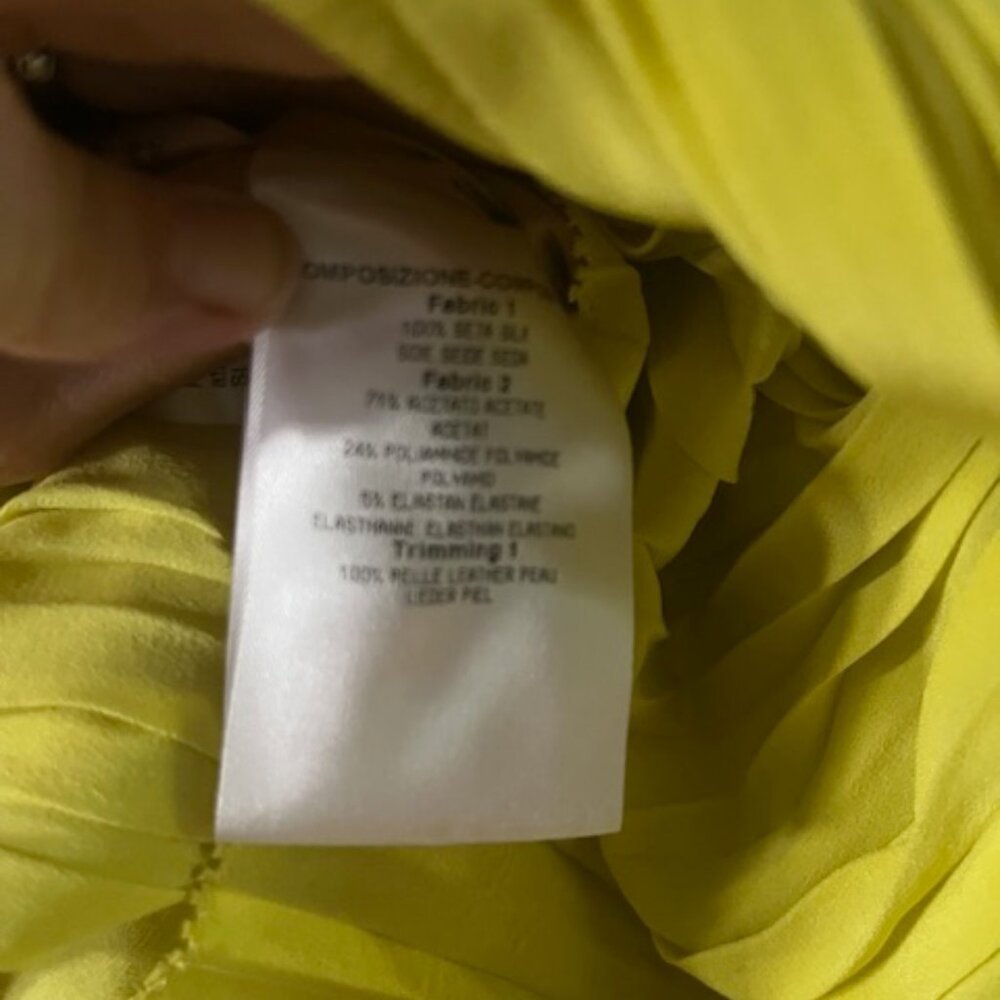 Gucci Silk Crepe Pleated Leather Buckled Dress IT 40 - Picture 7 of 7